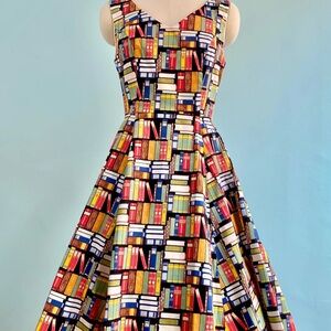 NWT Book Print V-Neck Dress by Eva Rose SZ S